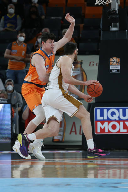 联比赛中 联比赛中